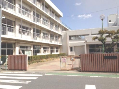 西小学校の画像