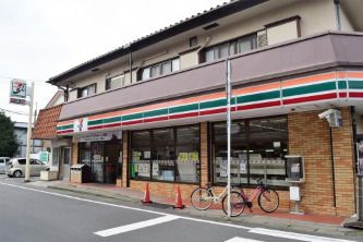 セブンイレブン 川崎登戸中央店 の画像