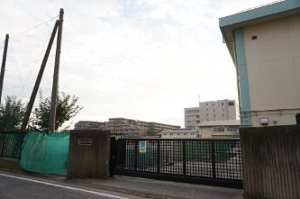 川崎市立西中原中学校 の画像