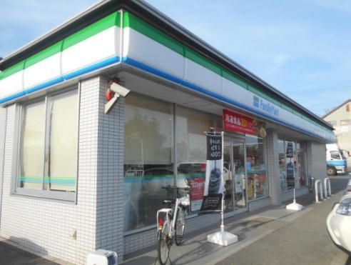 ファミリーマート 名張西原町店の画像