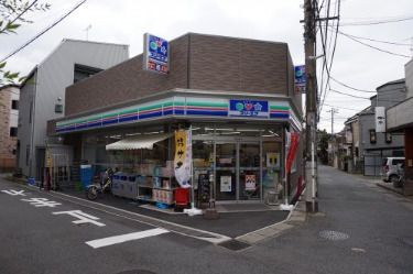 スリーエフ 高津二子1丁目店 の画像