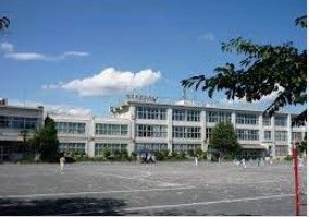 福生市立 第四小学校の画像