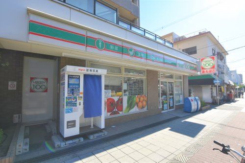 ローソンストア100 LS東住吉田辺店の画像