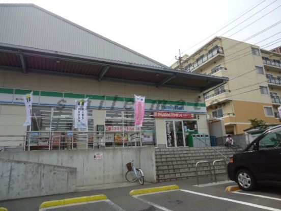 ファミリーマート　藤沢稲荷店の画像