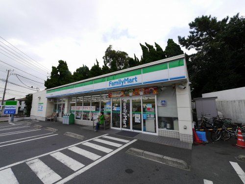 ファミリーマート辻堂東海岸店の画像