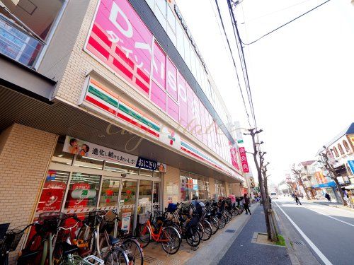 セブンイレブン 阪急武庫之荘駅南店の画像