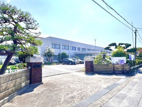 米原市立坂田小学校の画像