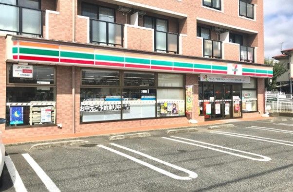 セブンイレブン 町田金井入口店の画像