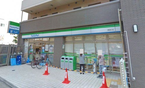 ファミリーマート 堺駅南口店の画像