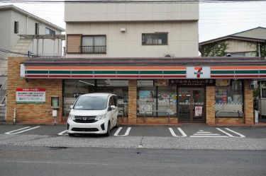 セブンイレブン 川崎末長店 の画像