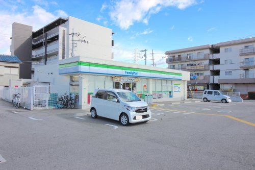 ファミリーマート 堺北長尾町店の画像