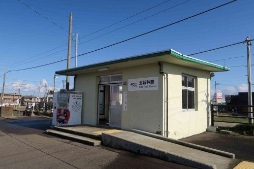 北新井駅の画像