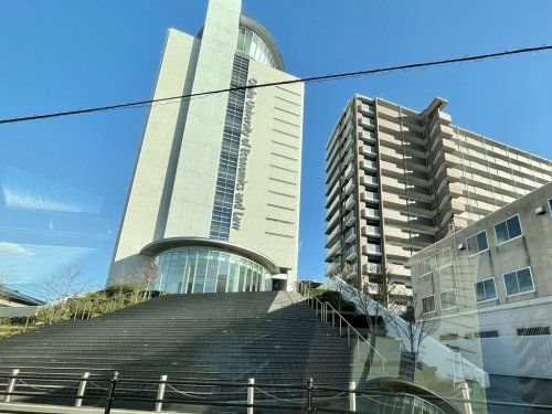私立大阪経済法科大学八尾駅前キャンパスの画像