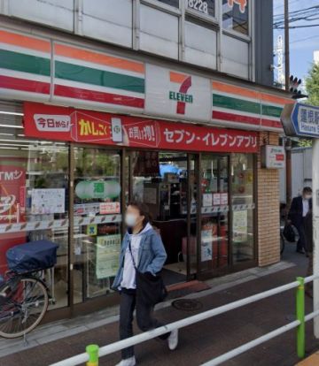 セブンイレブン 板橋蓮根駅前店の画像