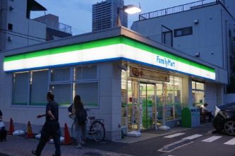 ファミリーマート 新丸子駅東店 の画像