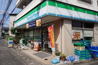 ファミリーマート 川崎小杉御殿町店の画像