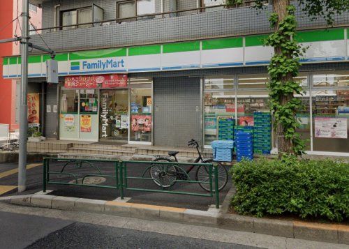 ファミリーマート 金井窪山手通り店の画像