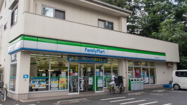 ファミリーマート 羽沢三丁目店の画像