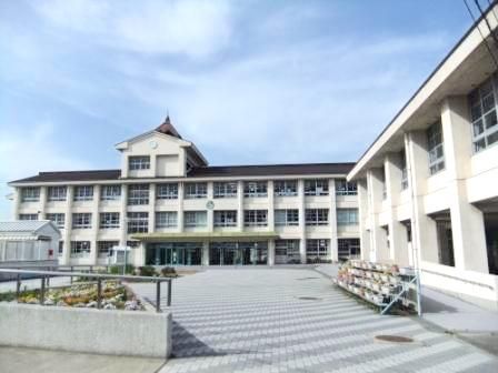 和泉市立いぶき野小学校の画像