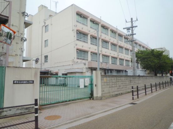 堺市立五箇荘小学校の画像