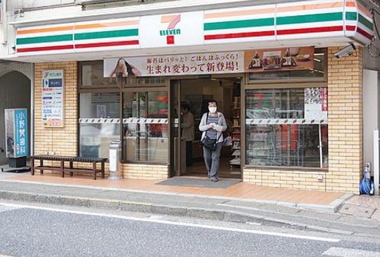 セブンイレブン 川崎生田7丁目店の画像