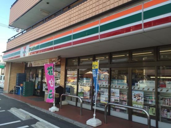 セブンイレブン 草加青柳5丁目店の画像