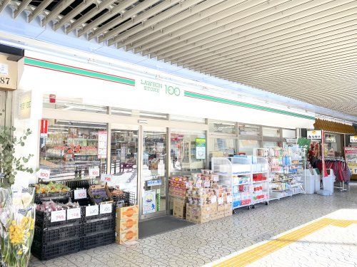 ローソン100 LS津久野駅前店の画像