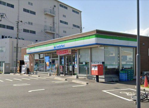 ファミリーマート 厚木インター店の画像