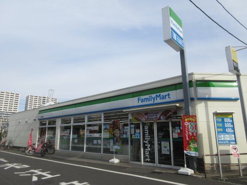 ファミリーマート矢向駅西店の画像