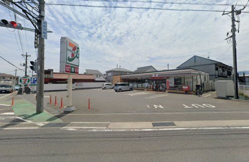 セブンイレブン 厚木下川入東店の画像