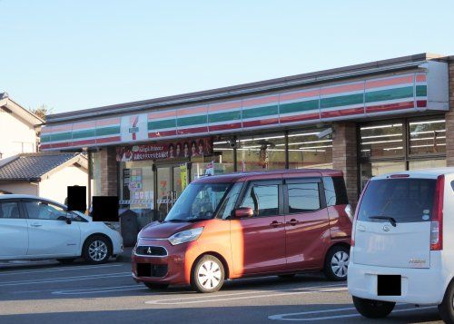 セブンイレブン 小山犬塚北店の画像