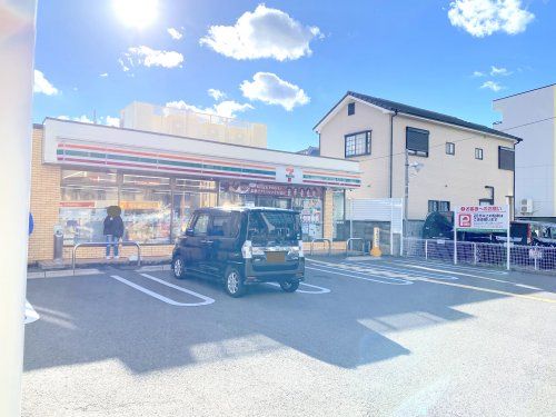 セブンイレブン 堺中百舌鳥駅南口店の画像