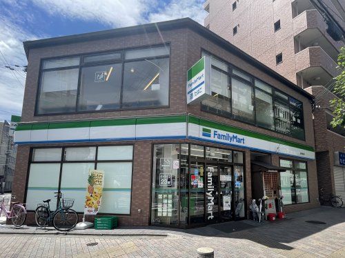 ファミリーマート 四条御前店の画像