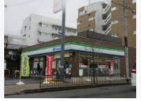 ファミリーマート 山科駅西店の画像