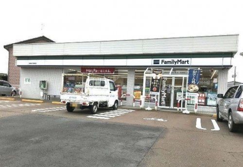 ファミリーマート 新発田しんえい町店の画像