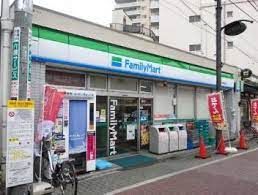 ファミリーマート 中板橋駅前店の画像