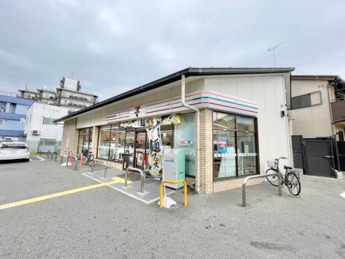 セブンイレブン 京都松室店の画像