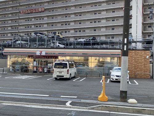 セブンイレブン 堺白鷺町3丁店の画像