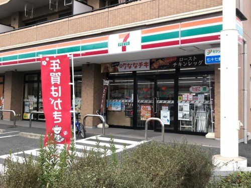 セブンイレブン　小鶴新田駅前店の画像