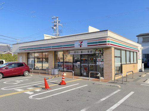 セブンイレブン 岸和田中井町店の画像
