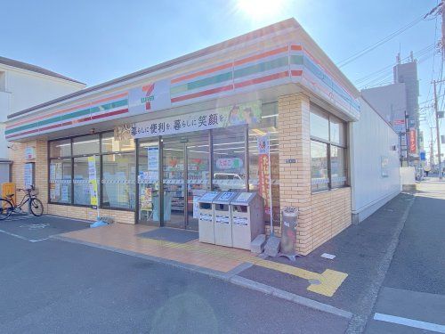 セブンイレブン 岸和田加守町2丁目店の画像