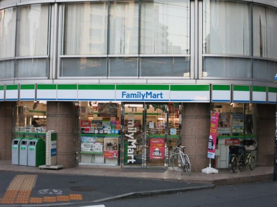 ファミリーマート富ヶ谷1丁目店の画像