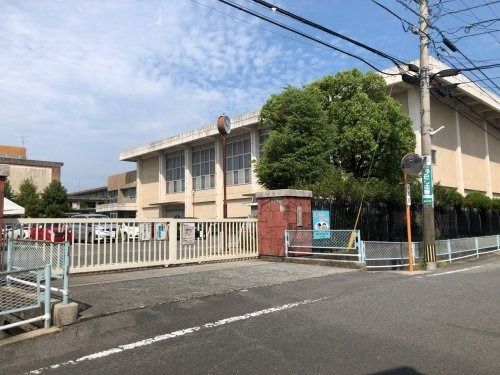 佐賀市立鍋島中学校の画像