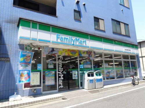ファミリーマート 亀山西新井本町店の画像