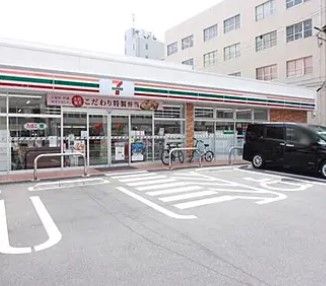 セブンイレブン 名古屋代官町店の画像