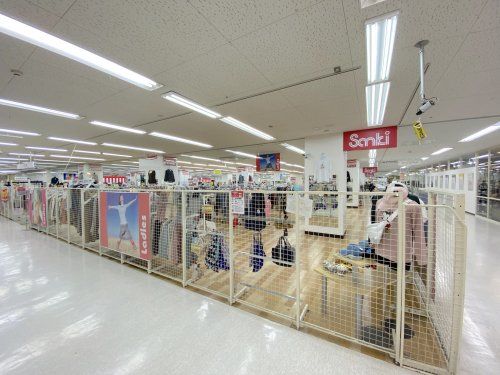 ファッション市場 sanki(サンキ) 岸和田店の画像