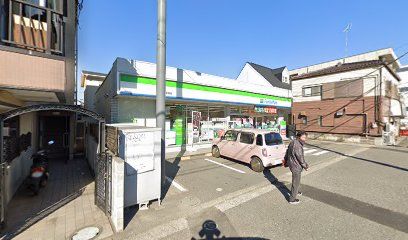 ファミリーマート 平潟店の画像