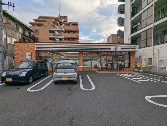 セブンイレブン墨田本所４丁目店の画像