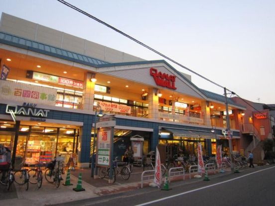 デイリーカナートイズミヤ桑津店の画像