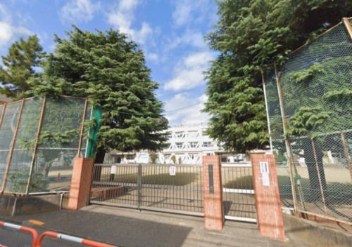 足立区立梅島第一小学校の画像